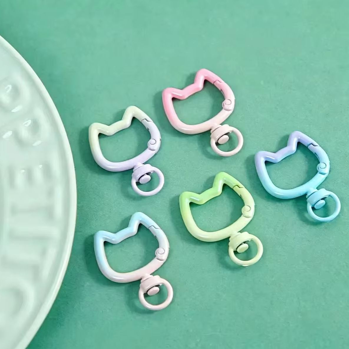 Art Craft Diy - พวงกุญแจรูปแมวน่ารักแบบไล่สี 5-10 ชิ้น พร้อมตัวล็อคแบบเปิดได้ สำหรับงาน DIY